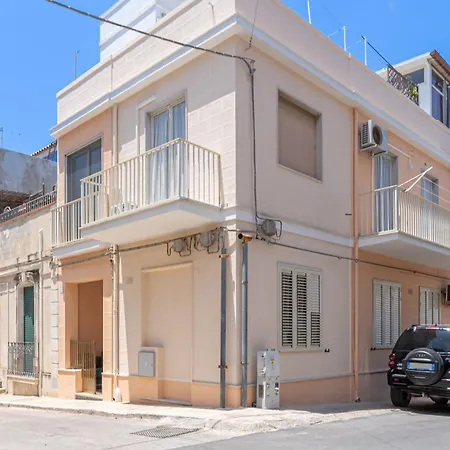 Casa Alejandra A Centro דירה *